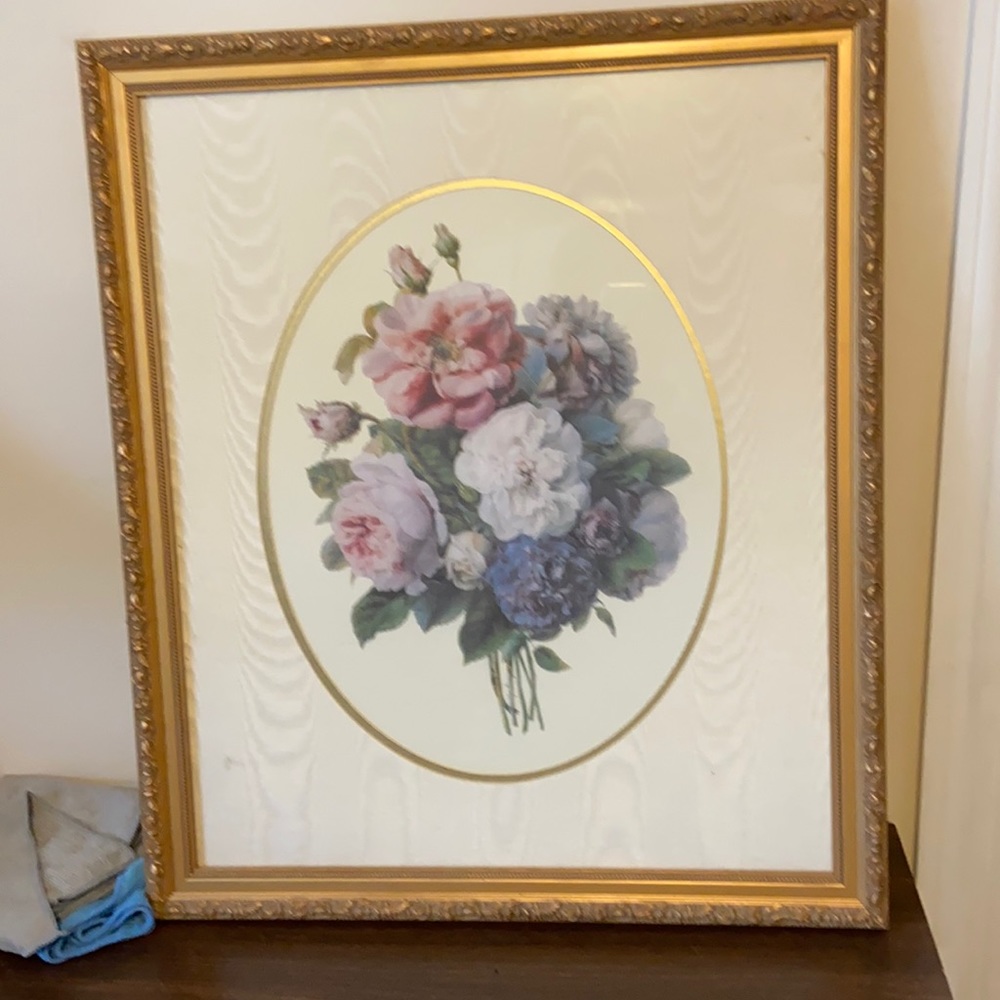 Flower picture in a pretty gold frame